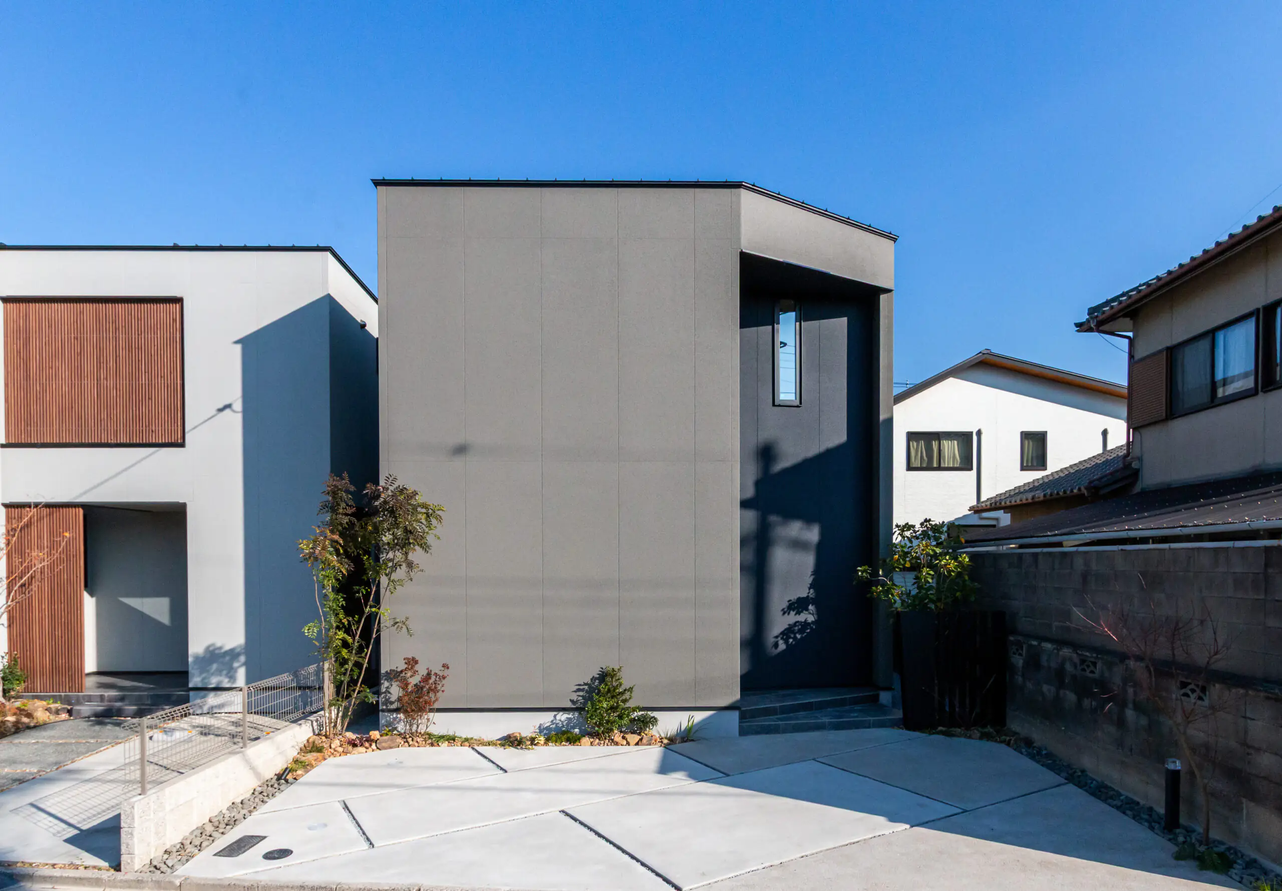 新田辺モデル外観